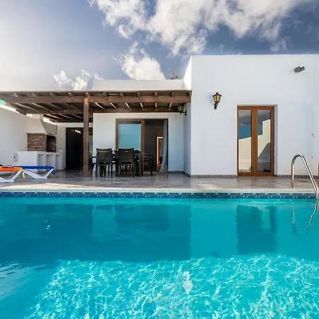 Villa Villa SoulMate Private Pool Playa Blanca By Plusvillaslanzarote *