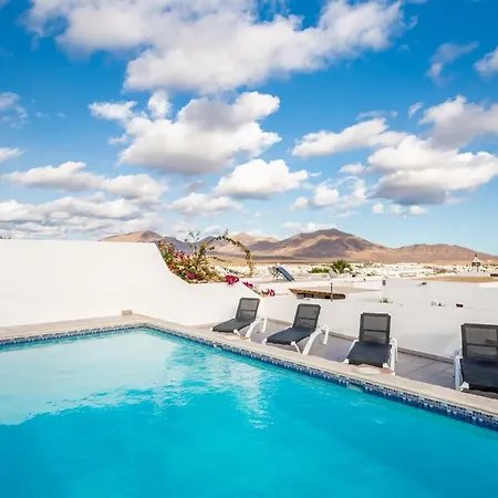 Villa SoulMate Private Pool Playa Blanca By Plusvillaslanzarote