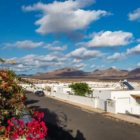 Villa Villa Soulmate Private Pool Playa Blanca By Plusvillaslanzarote *